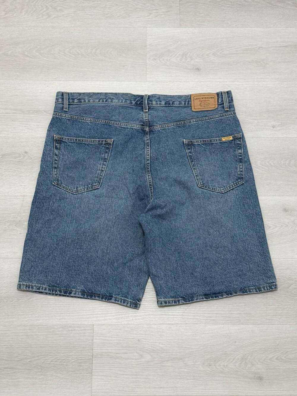 Levi Strauss Signature Men's Loose Fit Denim Jean Shorts W40 Blue Jorts